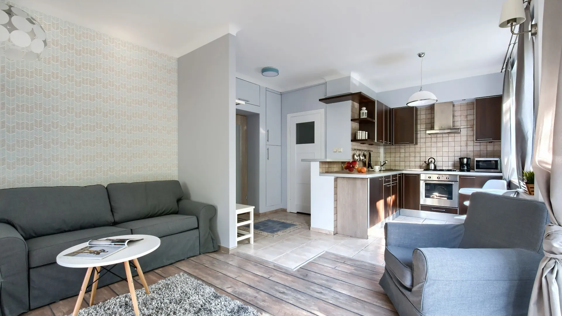 Apartamento Cherry House Plac Dabrowskiego Varsovia Polonia
